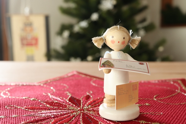 天使とサンタ手紙 – ドイツ・ザイフェンの木のおもちゃ seiffen