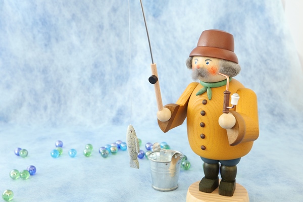 煙だし人形 SV魚つり – ドイツ・ザイフェンの木のおもちゃ seiffen