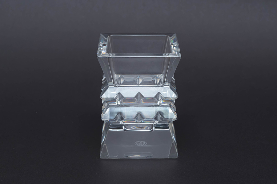 バカラ コロンビーヌ ベースを買い取りました｜ブランド食器買取の