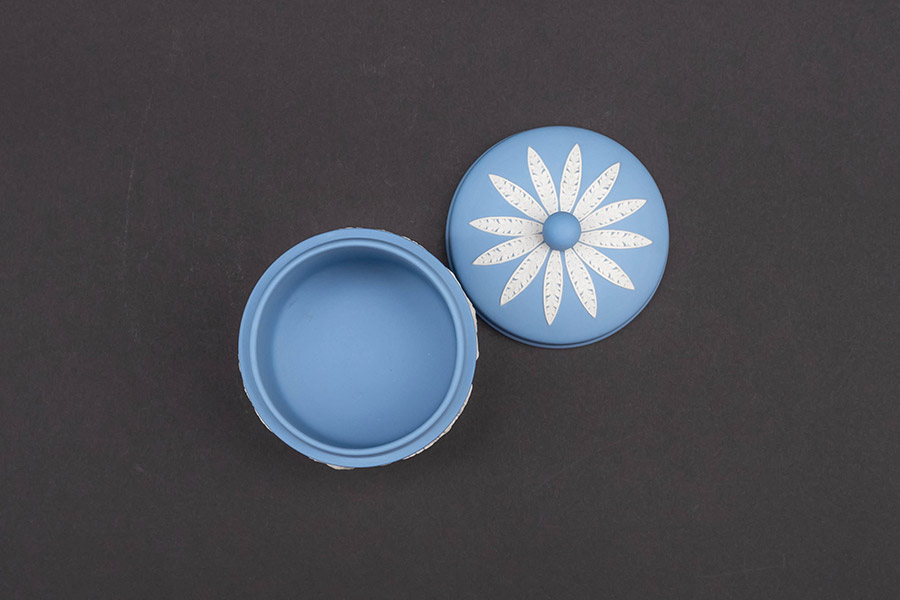 ウェッジウッド ジャスパー キャンディージャーを買い取りました