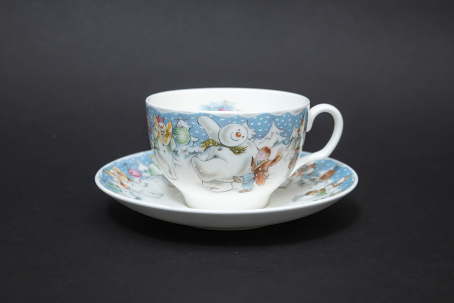 ロイヤル・ドルトン スノーマン（パーティータイム） ティーカップ