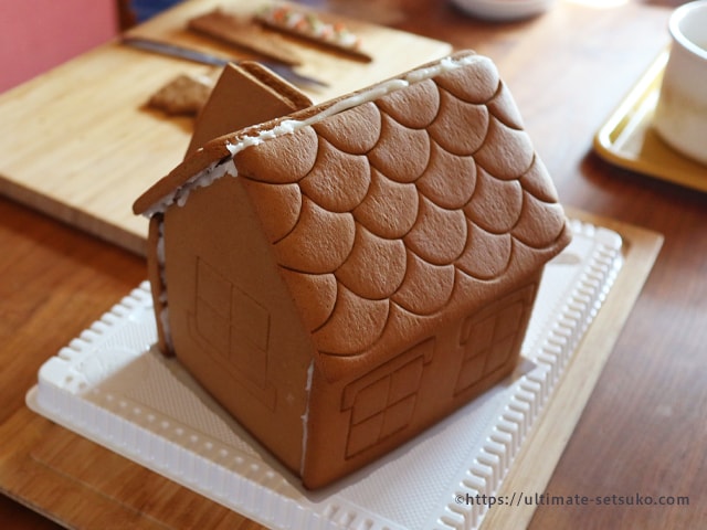 コストコのクリスマスジンジャーブレッドハウスキットを作ってみた