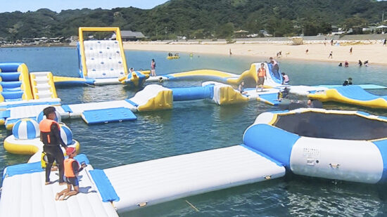 四国最大級の海上アスレチック 「スプラッシュビーチThe中島」 、2025