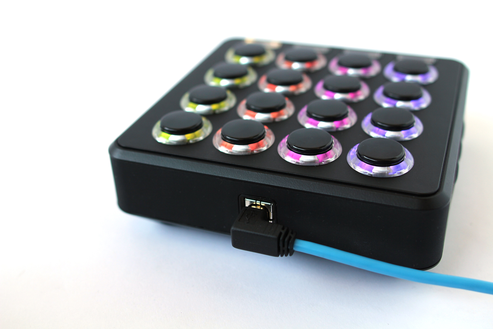 Introducing the Midi Fighter 3D - DJ TechTools