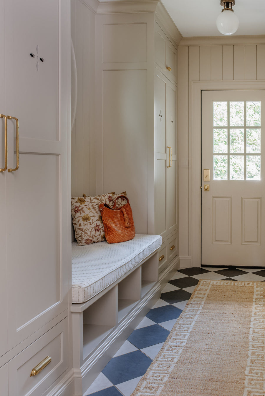 Erin Gates Momeni Orchard Greek Key Rug – Gates & Co.