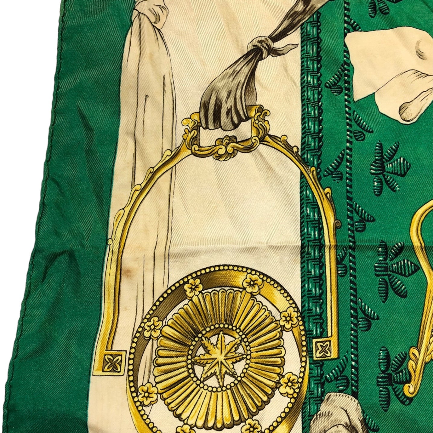 HERMES(エルメス) Carres 90 ”ETRIERS” カレ 90 グリーン×ゴールド 鐙