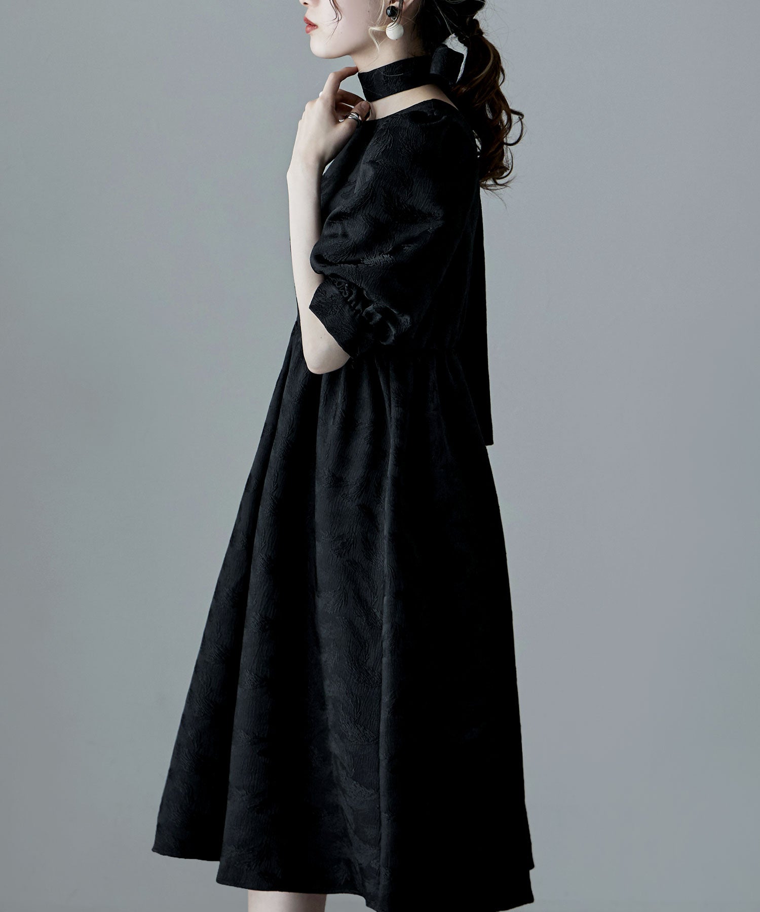 ジャガードパフスリーブドレス｜パーティードレス・結婚式ワンピース