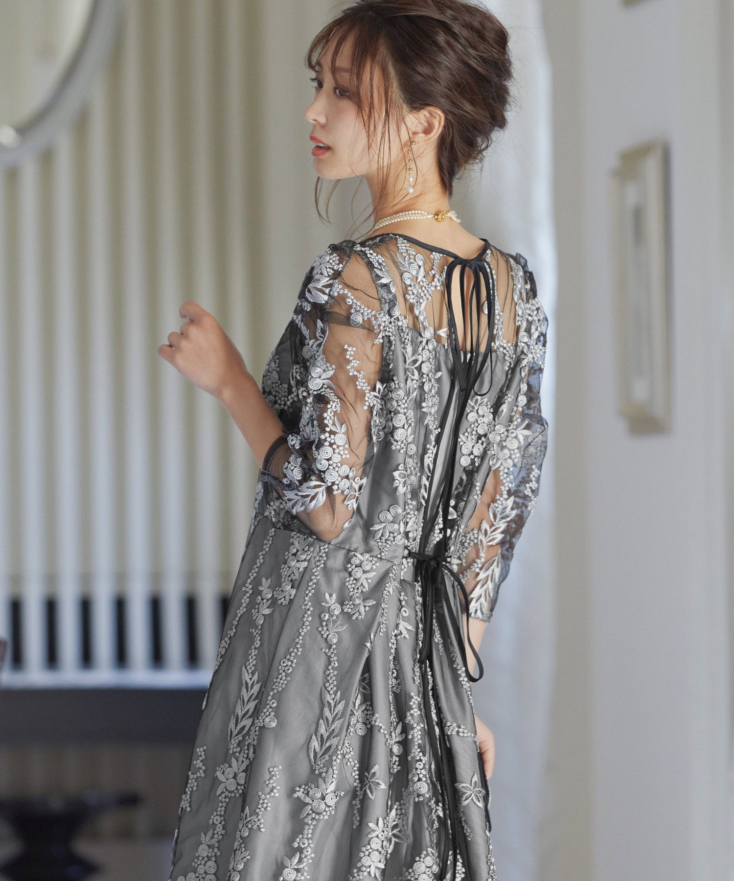 刺繡レース バックリボン パーティードレス｜パーティードレス・結婚式