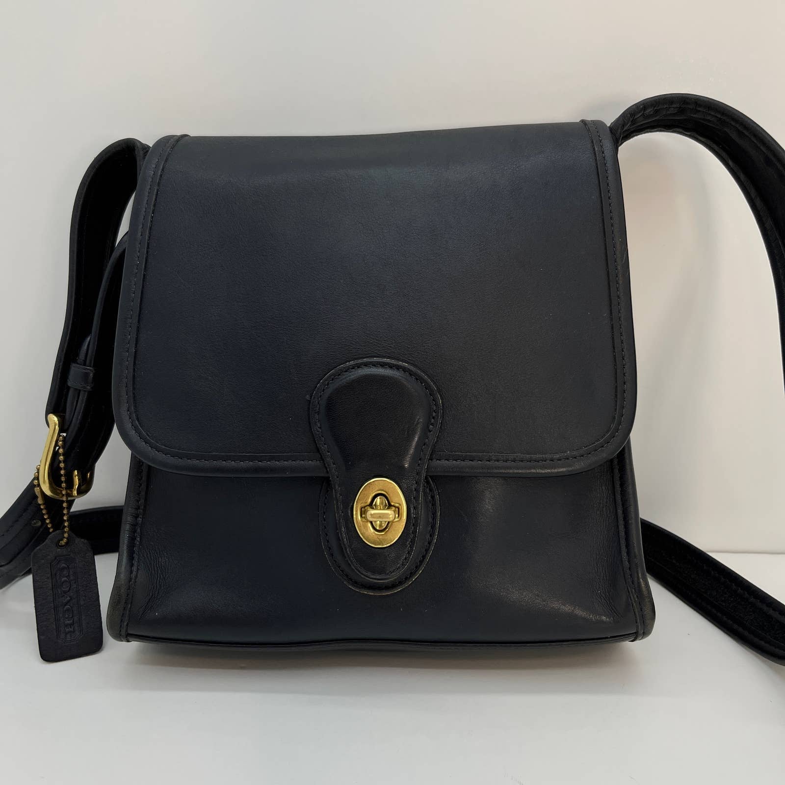 Vintage Coach Shelburne Flap 9038 Navy USA 1998 – Cristina Moda