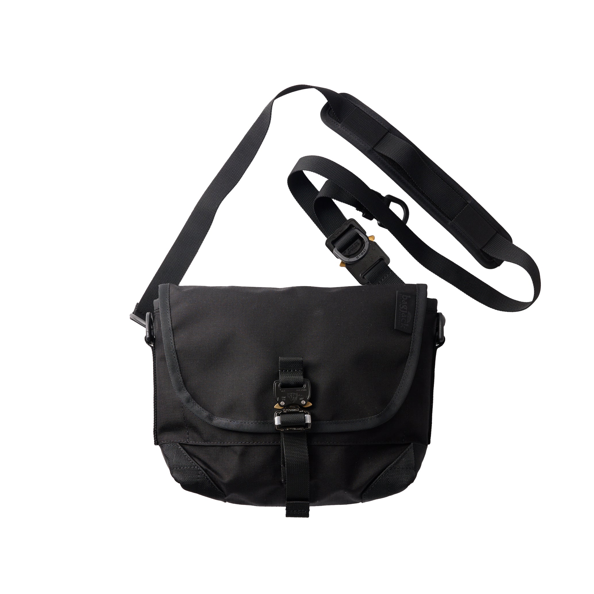 バッグジャック】GQ SISTER MESSENGER – GQ SHOP