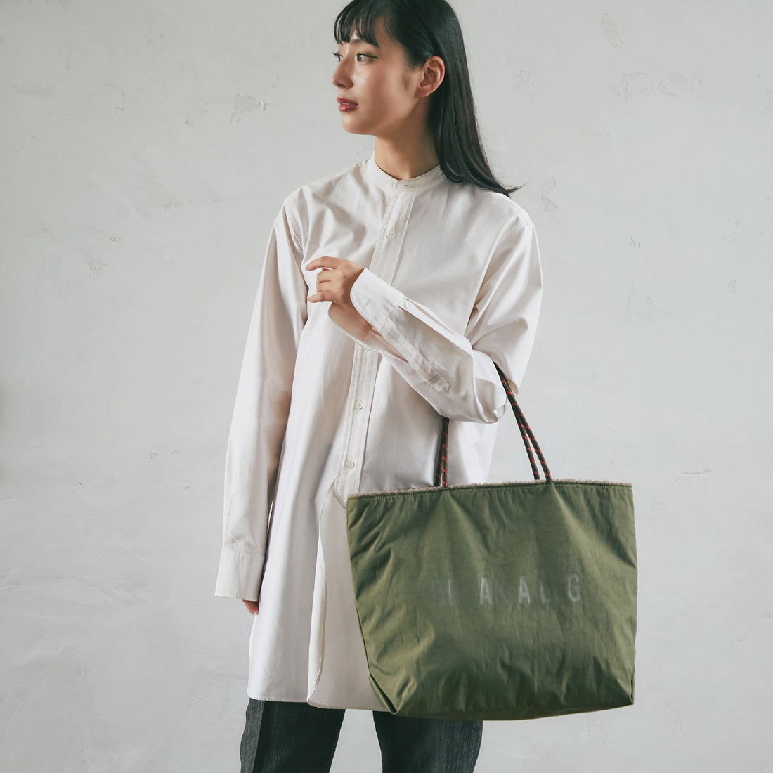 ボアリバーシブルトート M #912b カーキ – INTERMODE KAWABE