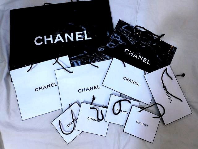 楽天市場】CHANEL シャネル 紙袋 ラッピング ギフト用 ショッパー XL