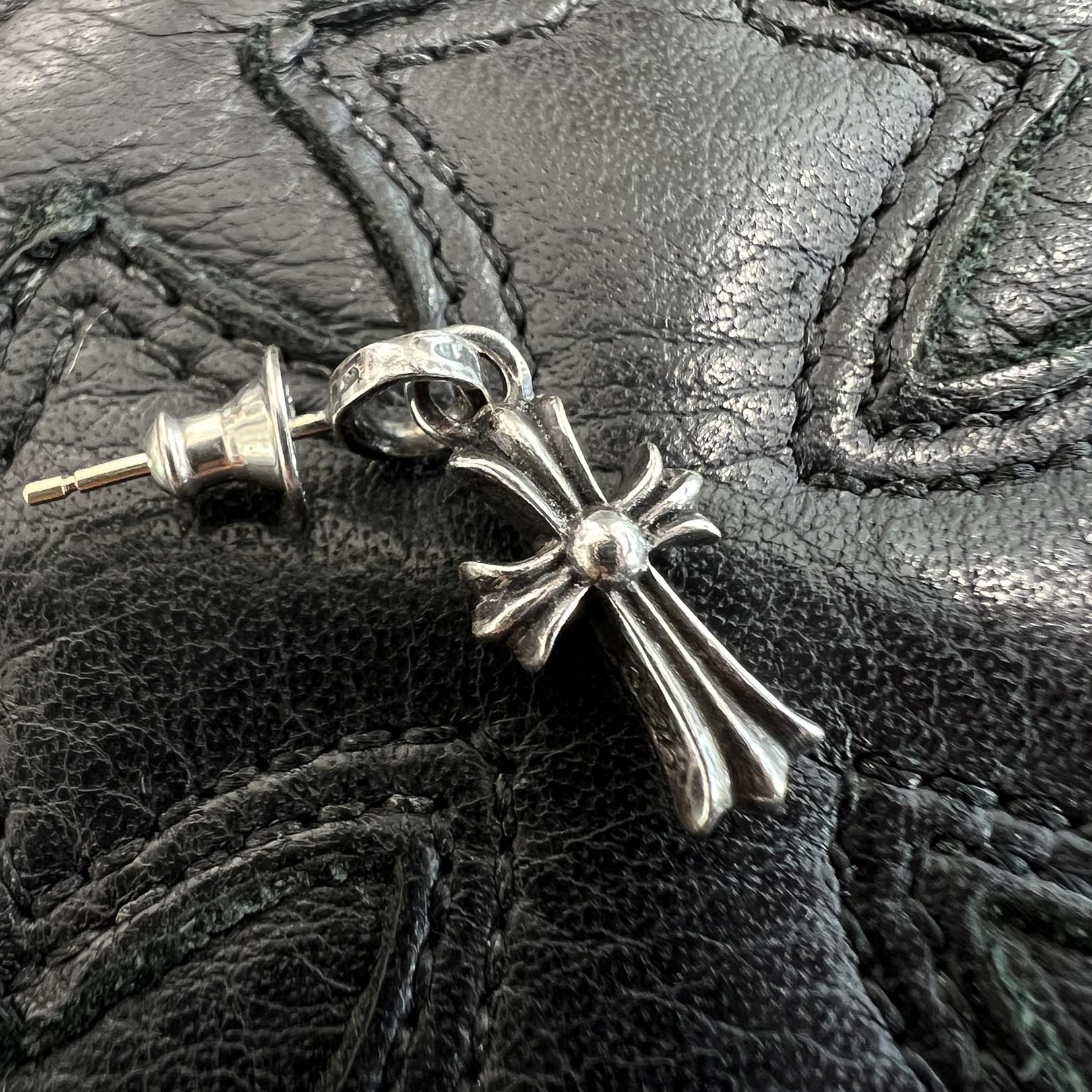 楽天市場】CHROME HEARTS FOTI MAHALIA EARRING W/ DIAMONDS クロム