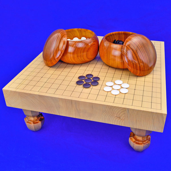 楽天市場】囲碁セット 新かや2寸ハギ足付碁盤セット(蛤碁石28号・欅