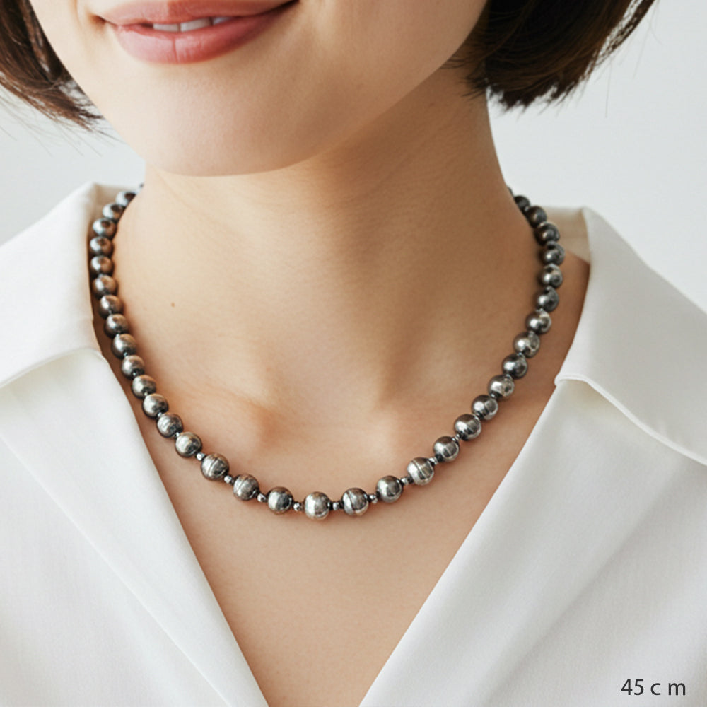 ナバホ パール 8mm ネックレス | 調和と美を纏う 燻し ビーズ