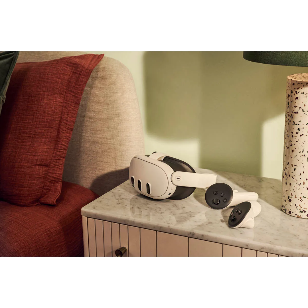 Meta | Quest 3S 128GB Get Batman: Arkham Shadow and 3-Month Trial