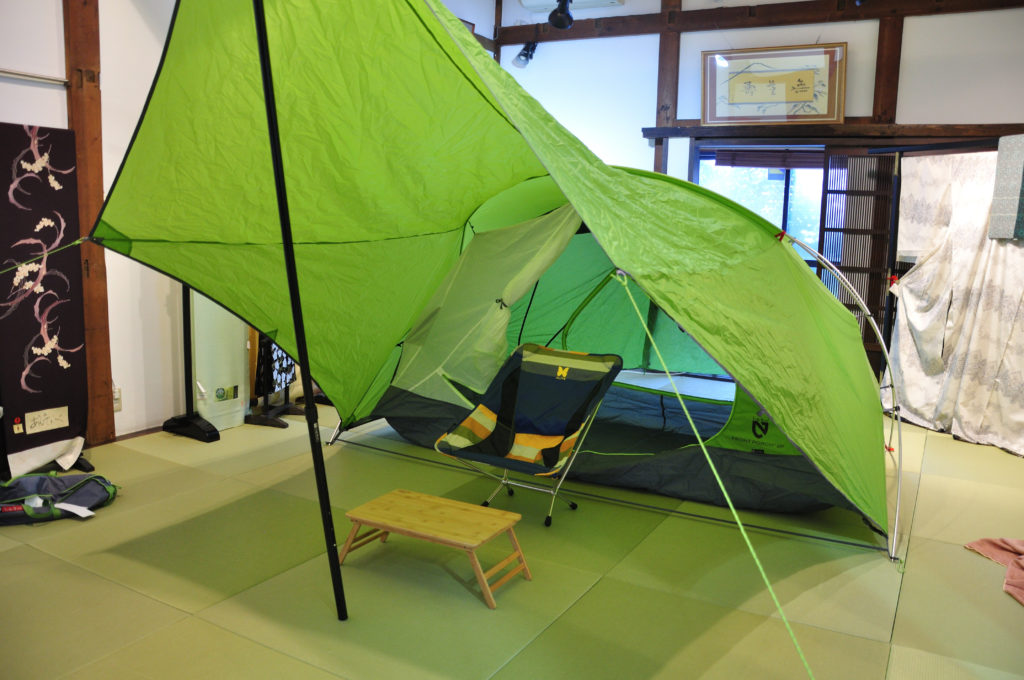 タープいらずのおしゃれテント】ニーモ フロントポーチ2Pレビュー