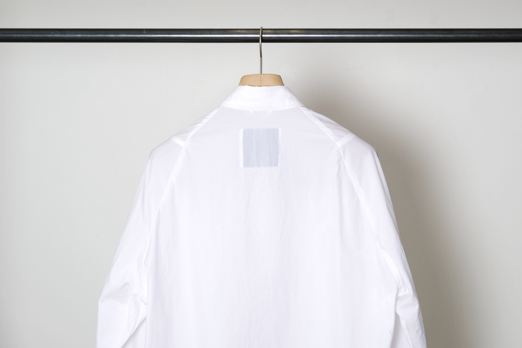 TEATORA CARTRIDGE SHIRTS packable - Limited White - Silver and Gold