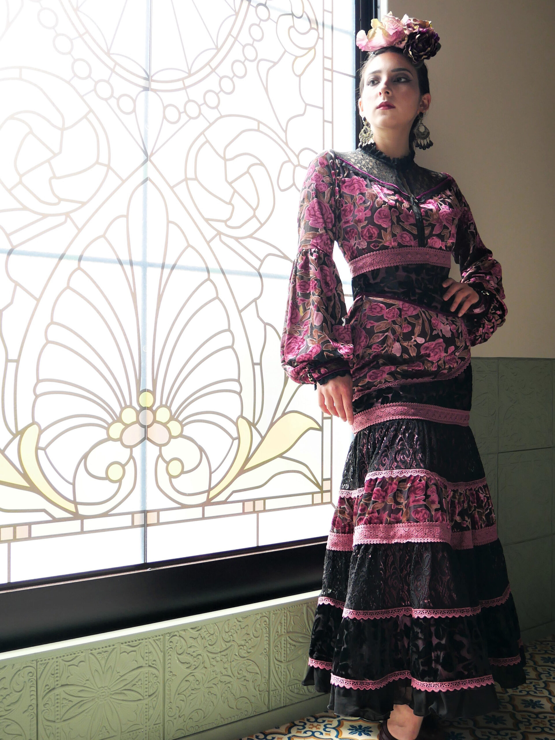 Sonia Johnes | フラメンコ衣装のソニア・ジョーンズ 公式ブランドサイト