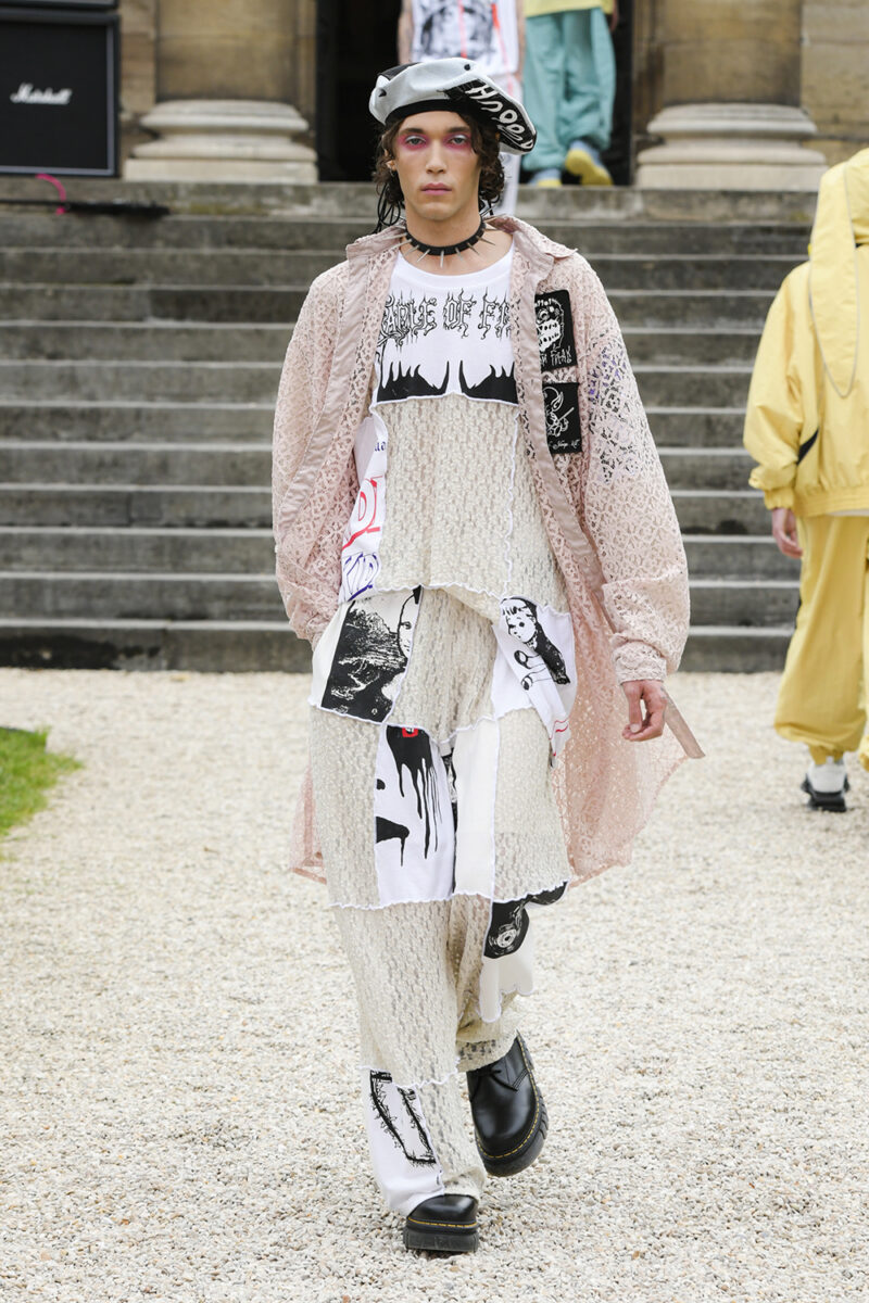 キディルはアーティストHo99o9とコラボ。2025年春夏パリ・メンズ