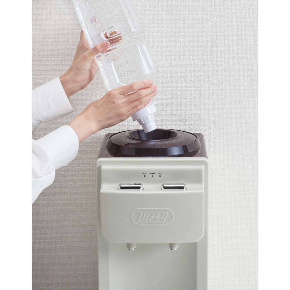 Toffyトフィー ウォーターサーバー （卓上型温冷両用タイプ） PALE