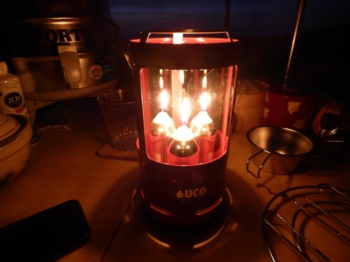 キャンドルランタンで最強のUCOキャンドリア | おっさんソロキャンプ道