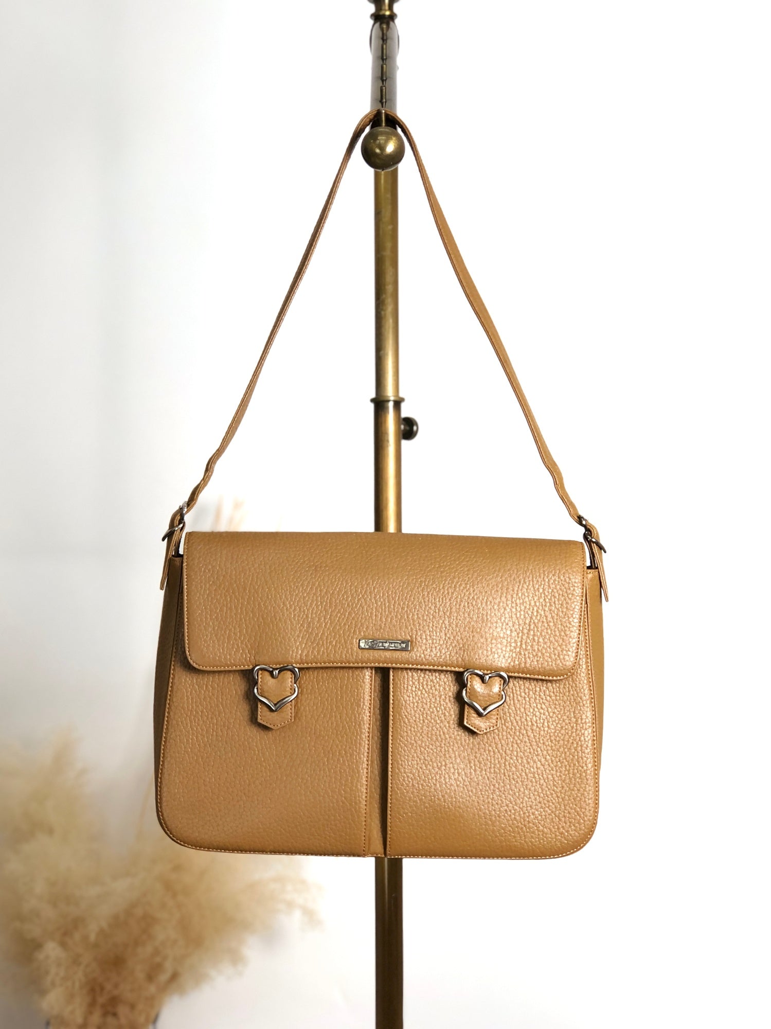 Vintageshop solo - The best shop in Old CELINE and High brand bags