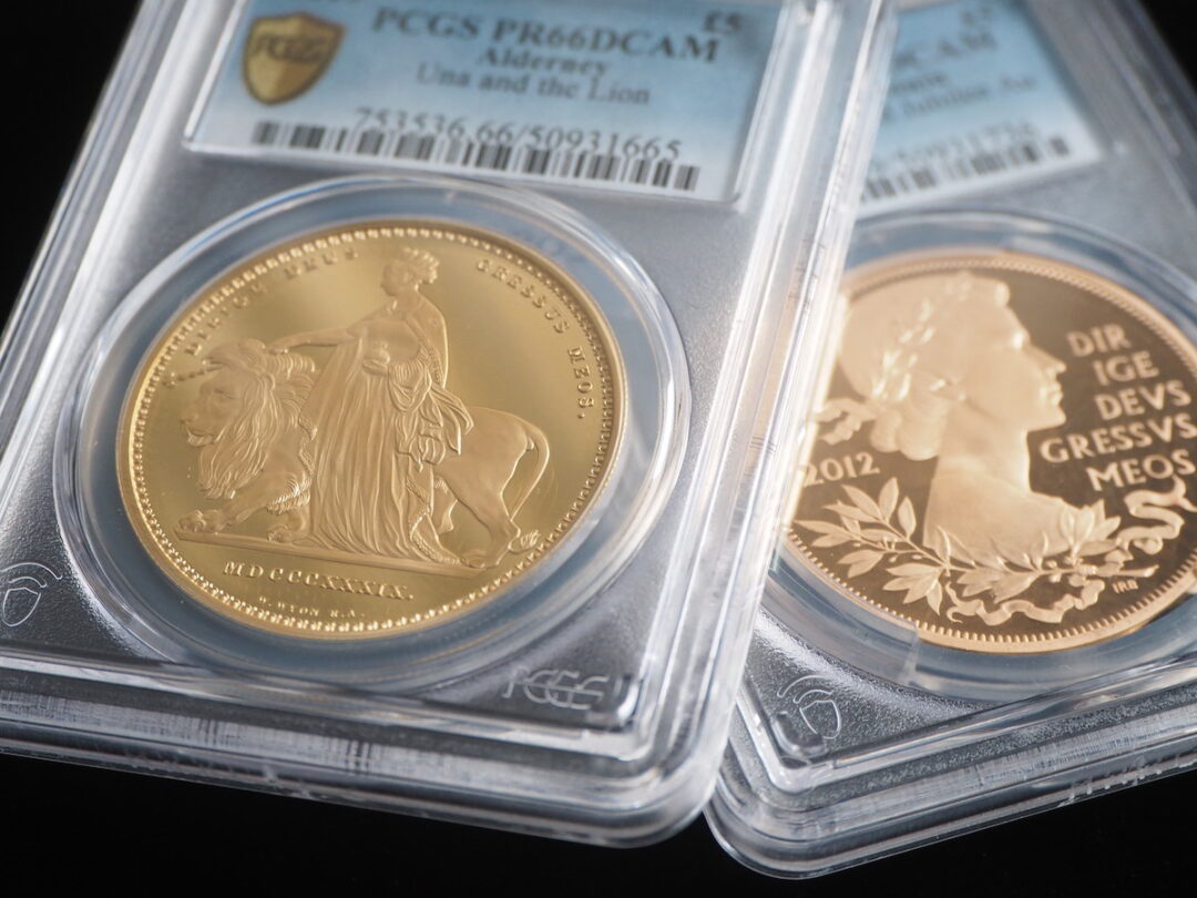 2013年ジョージ王子洗礼記念5ポンド金貨 NGC PF70UC - ソブリンハブ