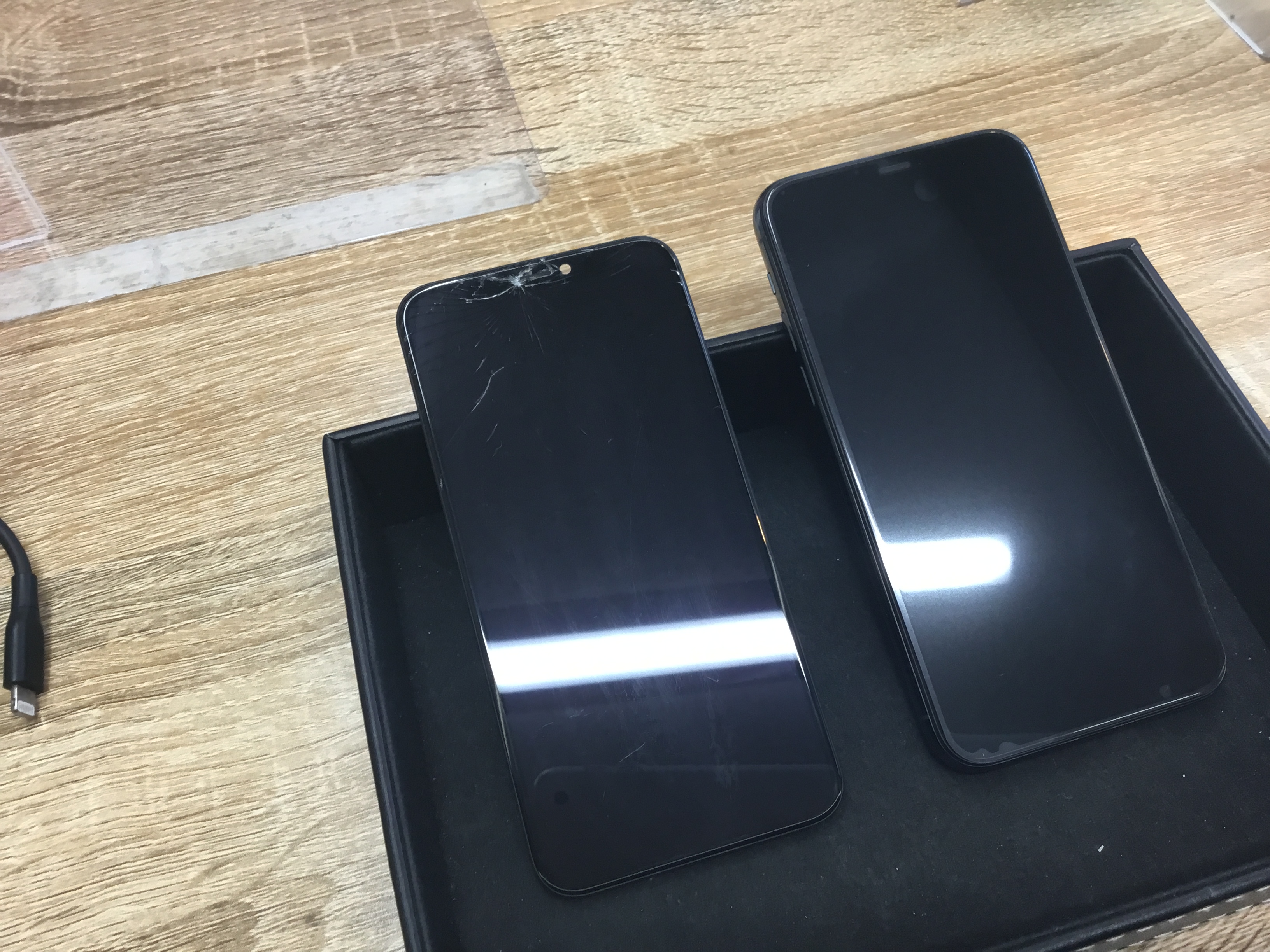 iPhoneの画面が割れて、FaceIDが効かなくなった！-スマホクリニック