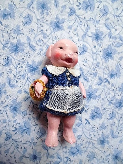 ビスクの動物 うさぎ 豚 ねずみ ヘルトヴィヒ アンティークドール