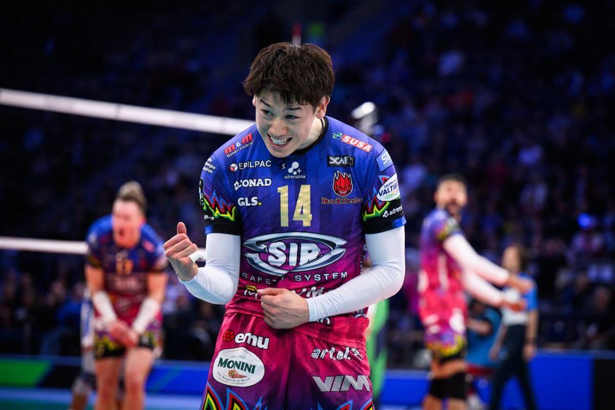 バレーボール】ペルージャ、初Vへあと1勝 | 石川祐希19得点 | 欧州CL