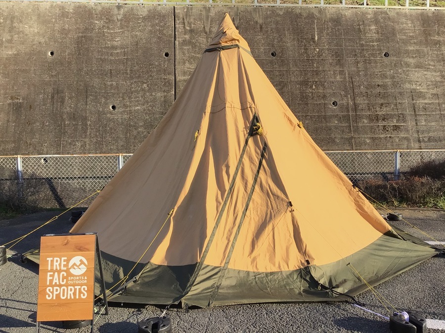 モノポール買取】テンティピのサファイア9cp入荷！薪ストーブと一緒に