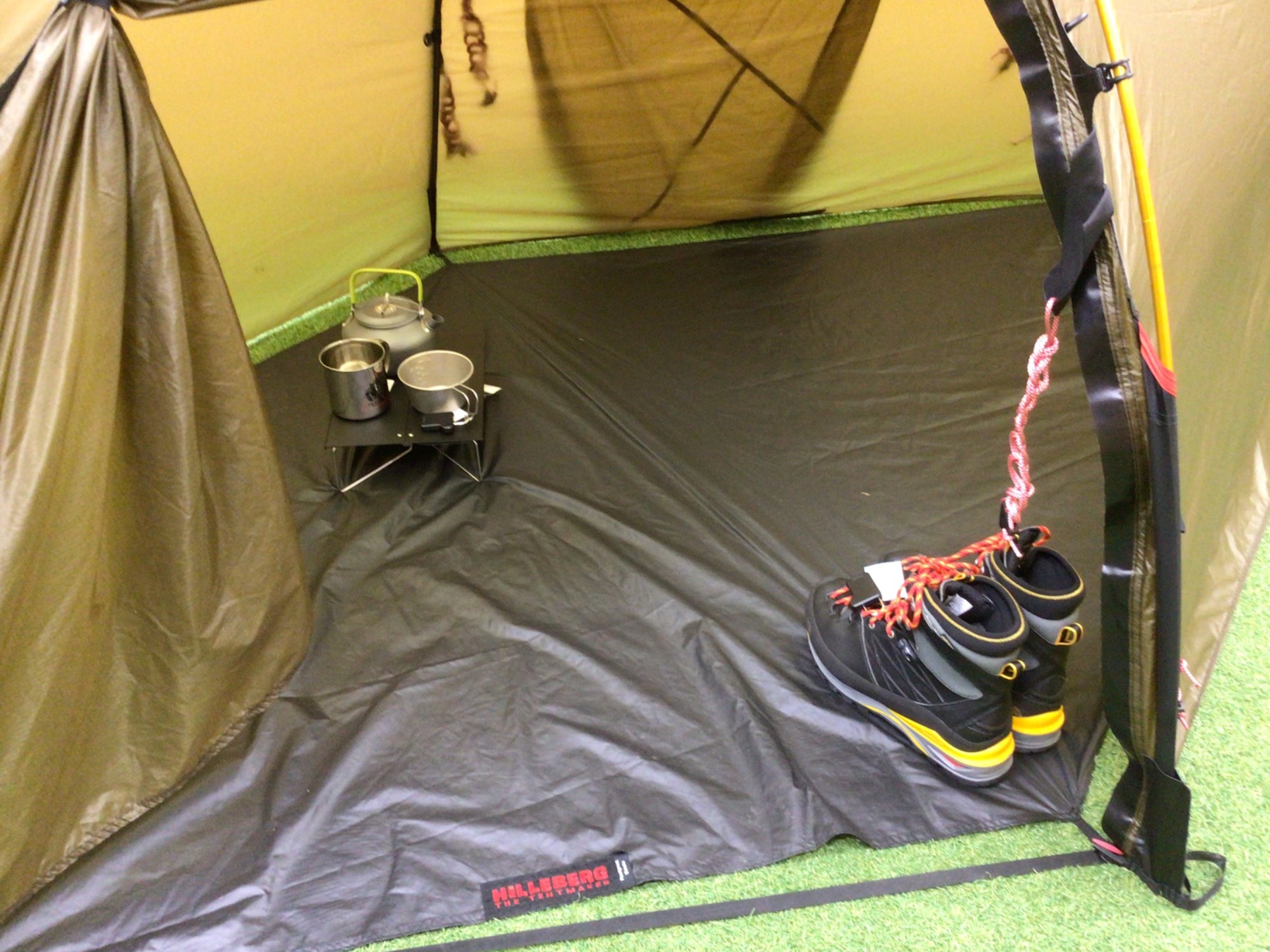 ヒルバーグ ソウロ グリーン RL ソウロ - Hilleberg（ヒルバーグ）公式