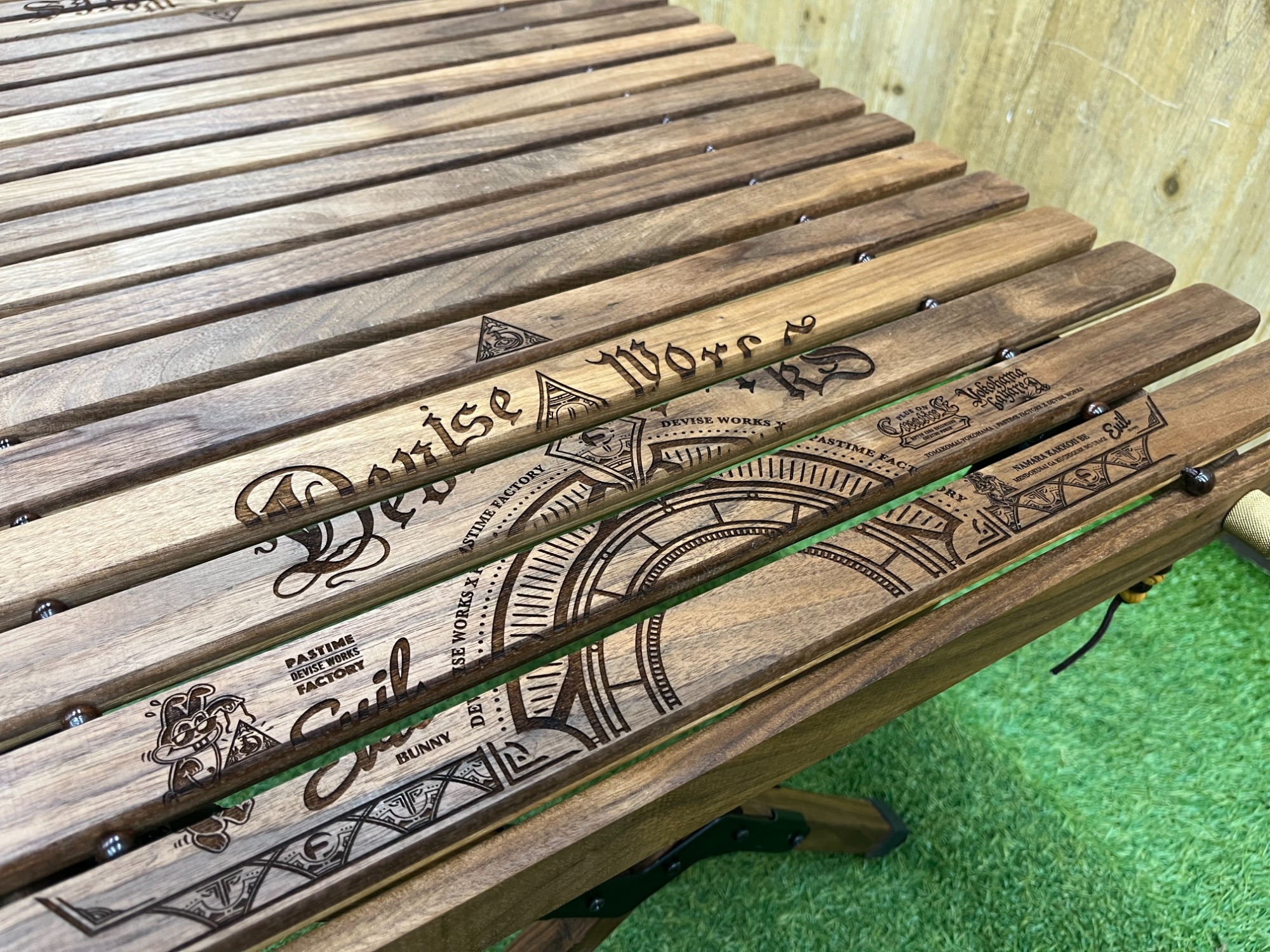 ファン必見！デバイスワークス×パスタイムファクトリーのコラボ