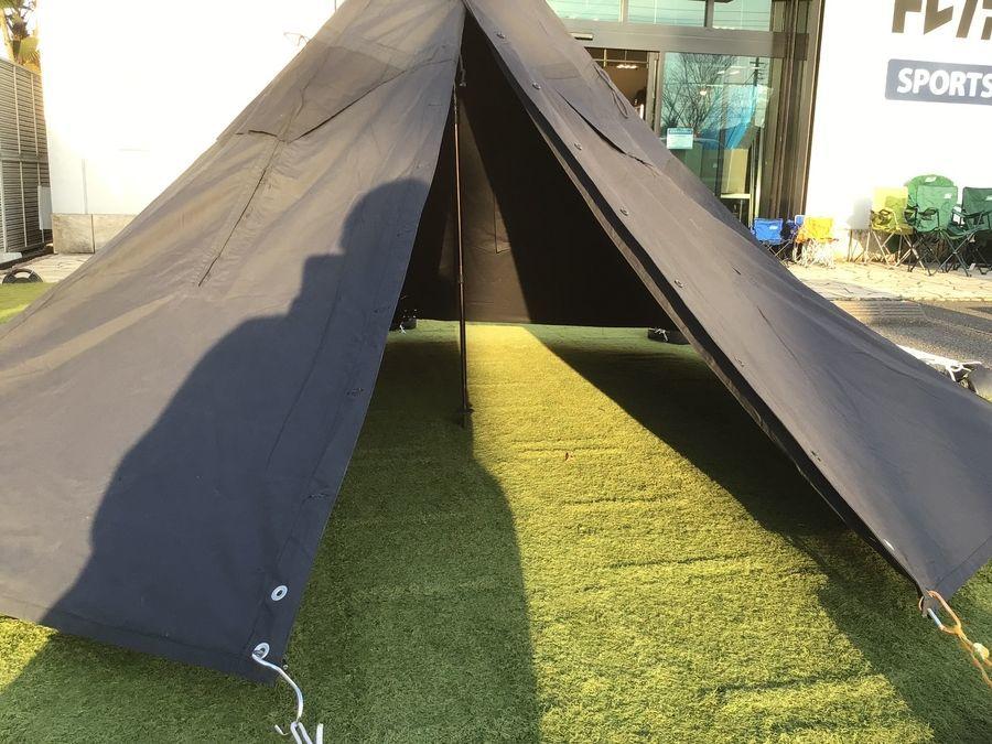 オリーブよりも人気！？ポーランド軍テント(ネイビーカラー)が入荷