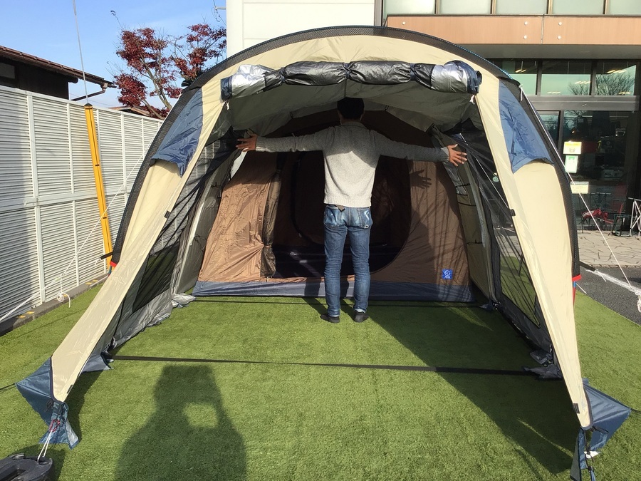 少人数で快適に過ごせるWhole Earth（ホールアース）のアースハーフ