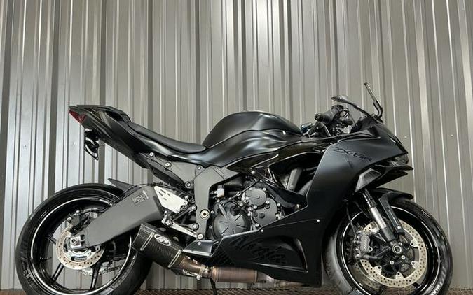 Kawasaki Ninja ZX-6R 40th Anniversary Edition ABS motorcycles for