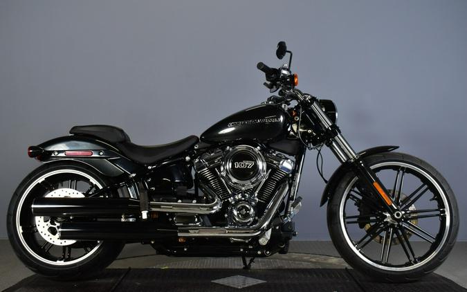 2018 Harley-Davidson Softail Breakout motorcycles for sale - MotoHunt