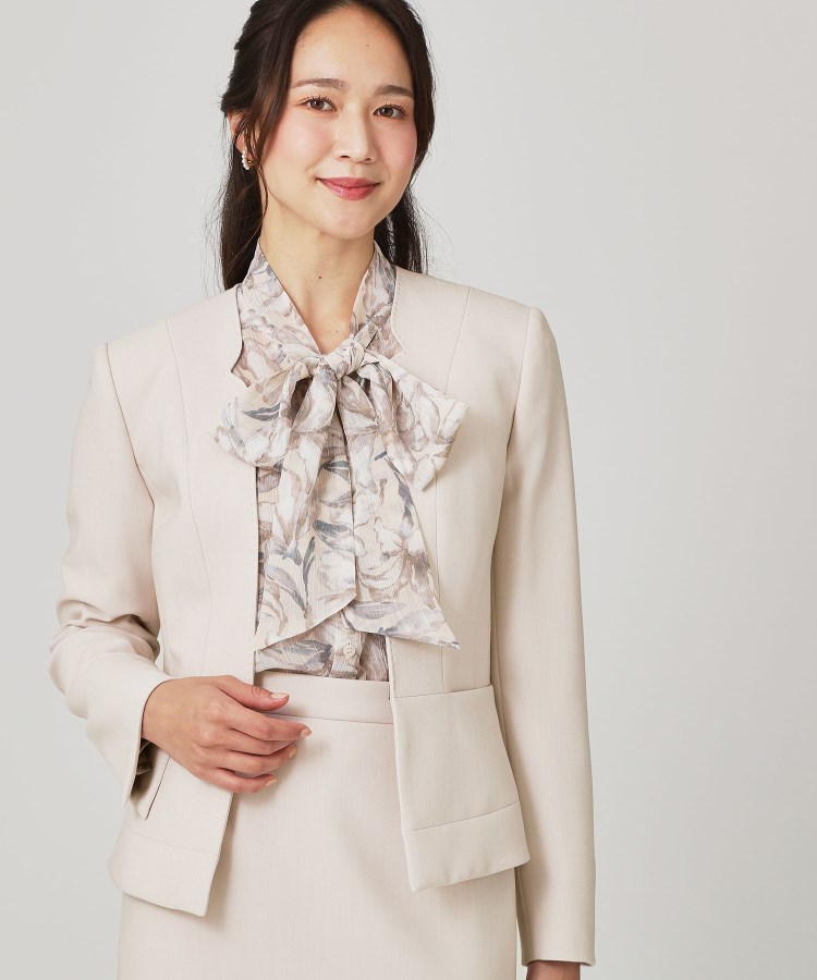 手洗い可／日本製／スーツ可】拘りシルエットのカラーレスジャケット