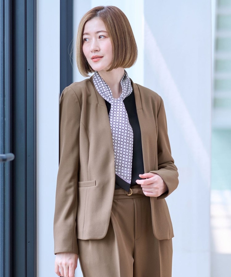 2点セット／6色展開】Vカラージャケットスーツセット【通勤