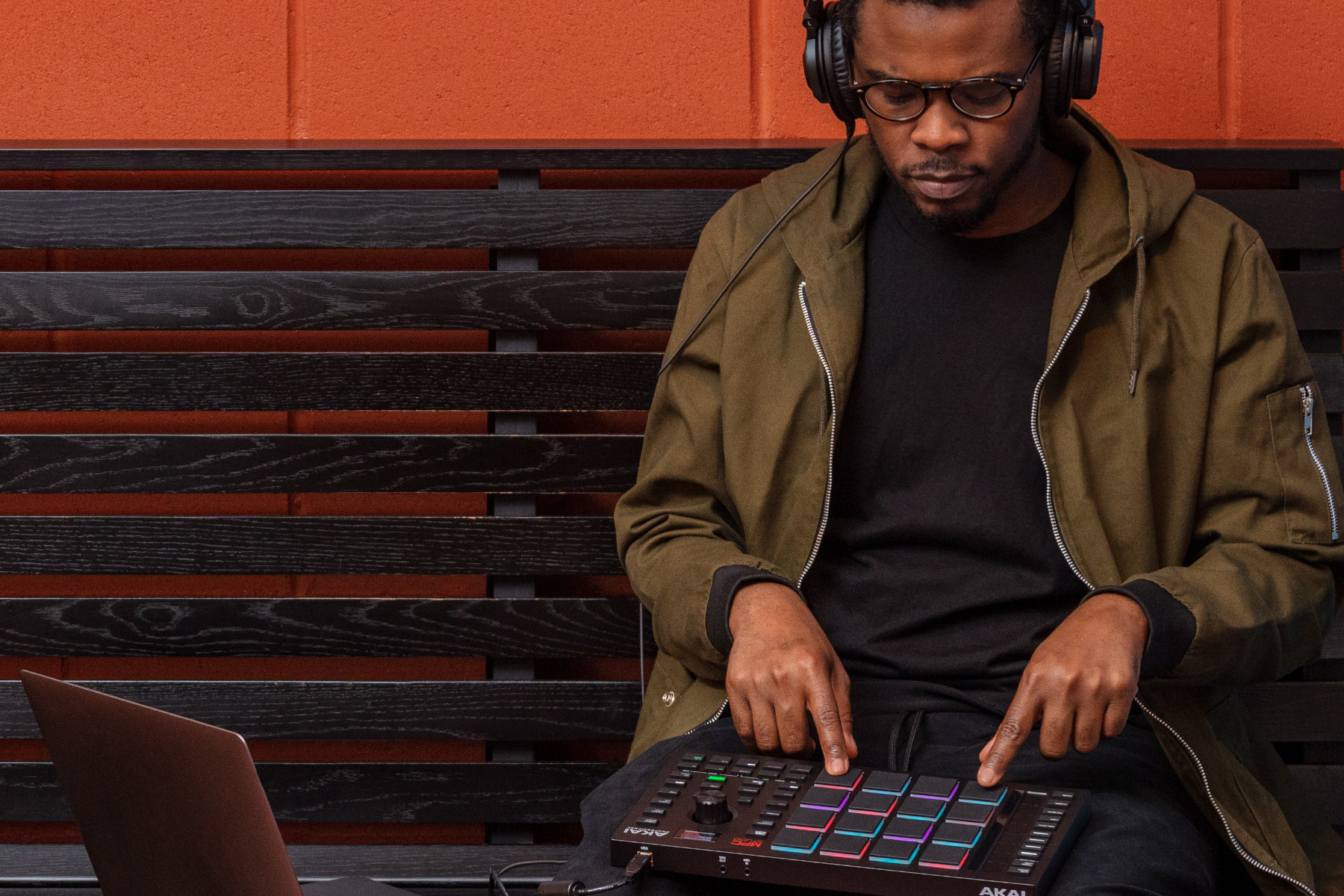 Akai Professional MPC Studio 2 Software Controller – DJ TechTools