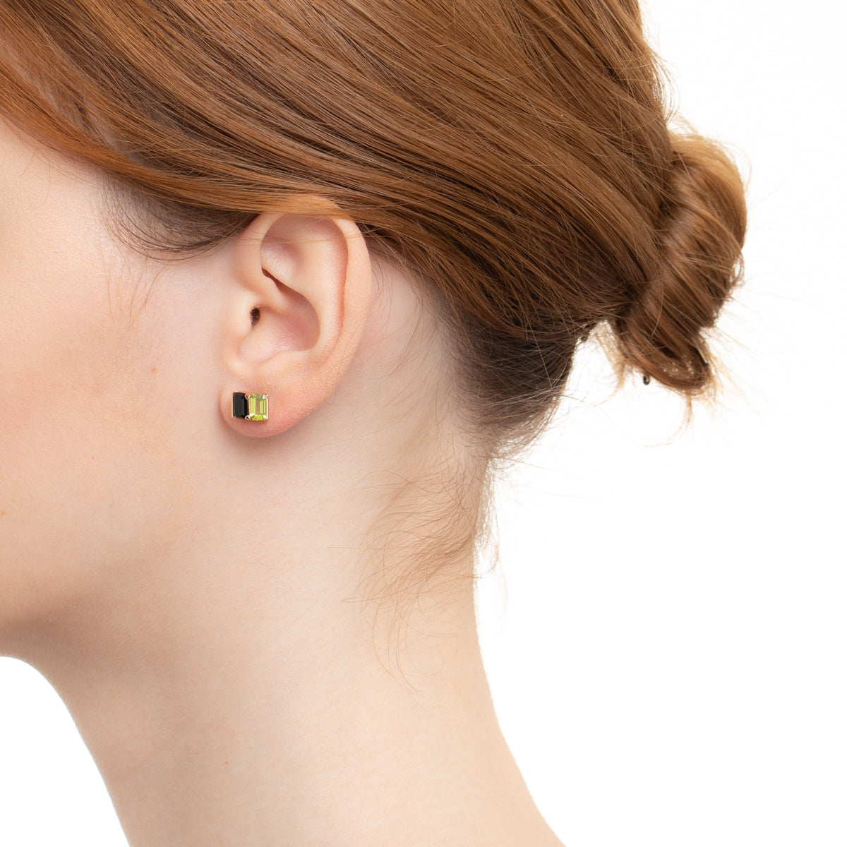 BIRD OF PARADISE オニキス & ペリドット スタッドピアス