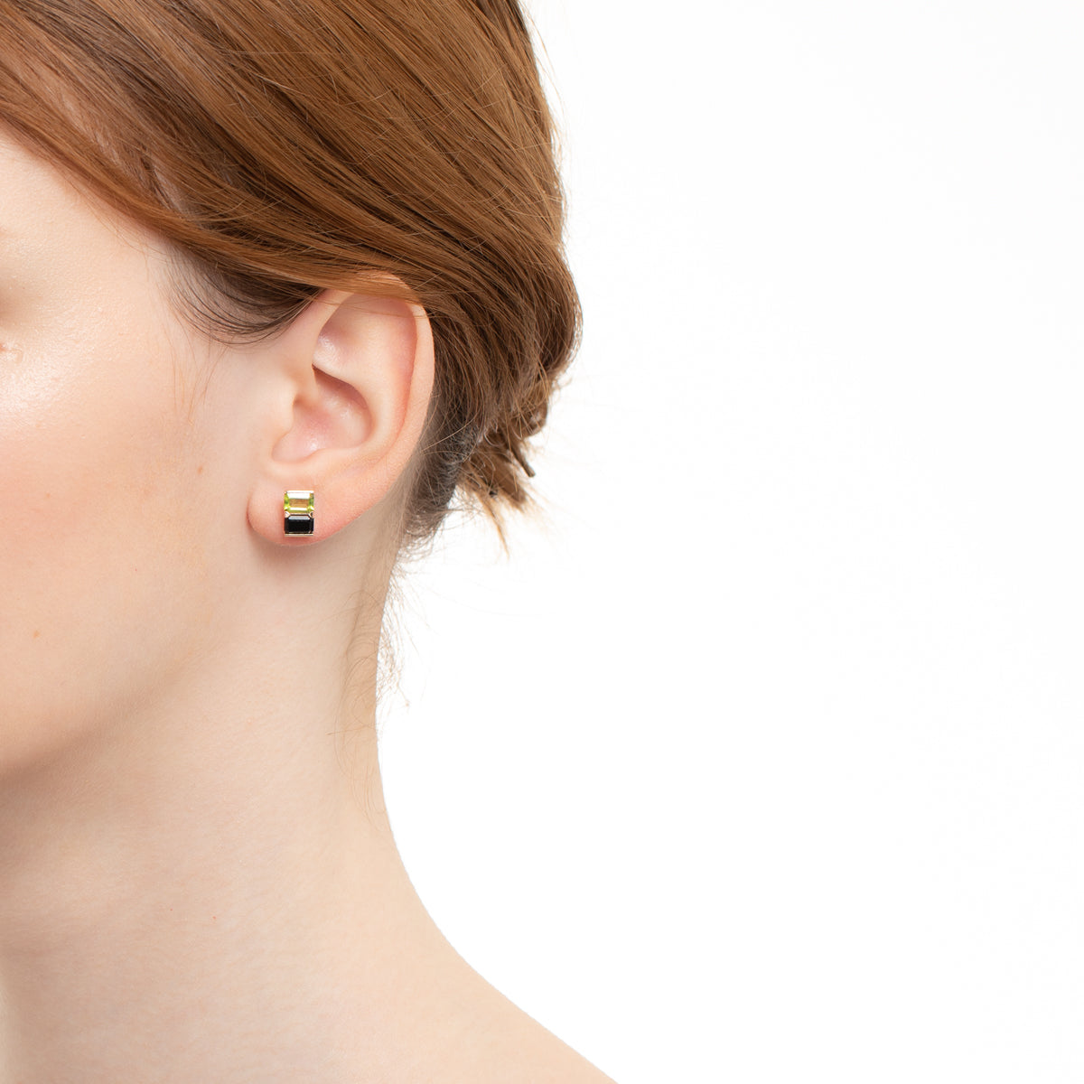 BIRD OF PARADISE オニキス & ペリドット スタッドピアス