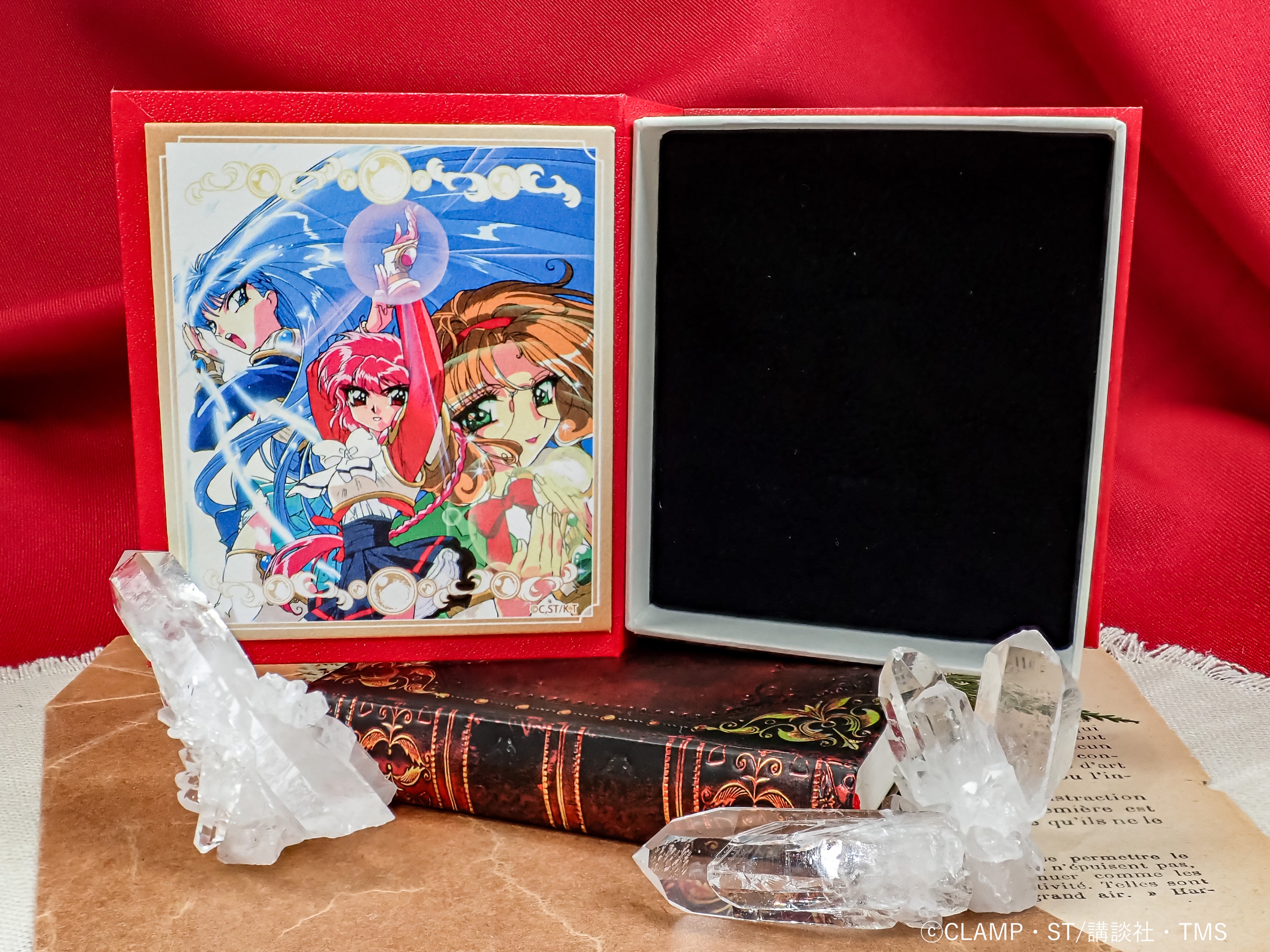 TVアニメ「魔法騎士レイアース」×KARATZコラボ 海のマジックグローブ