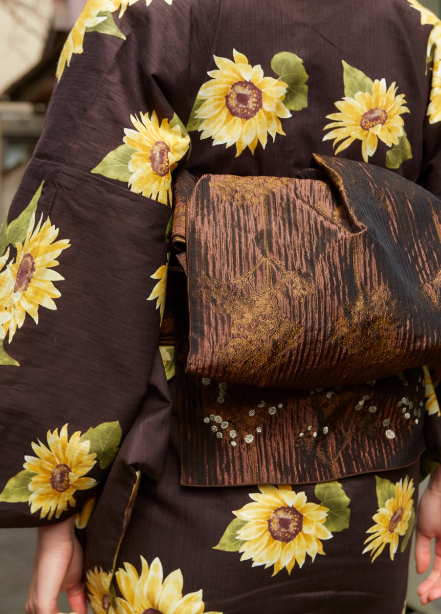 浴衣 風花 向日葵 茶（ご予約受注品） | 浴衣 | やまとオンラインストア