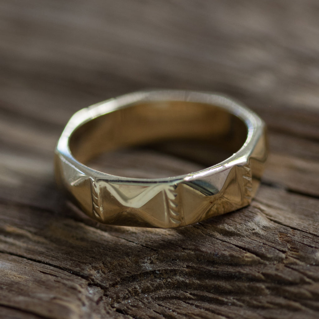 14KPyramidRing_1024x1024.jpg?v