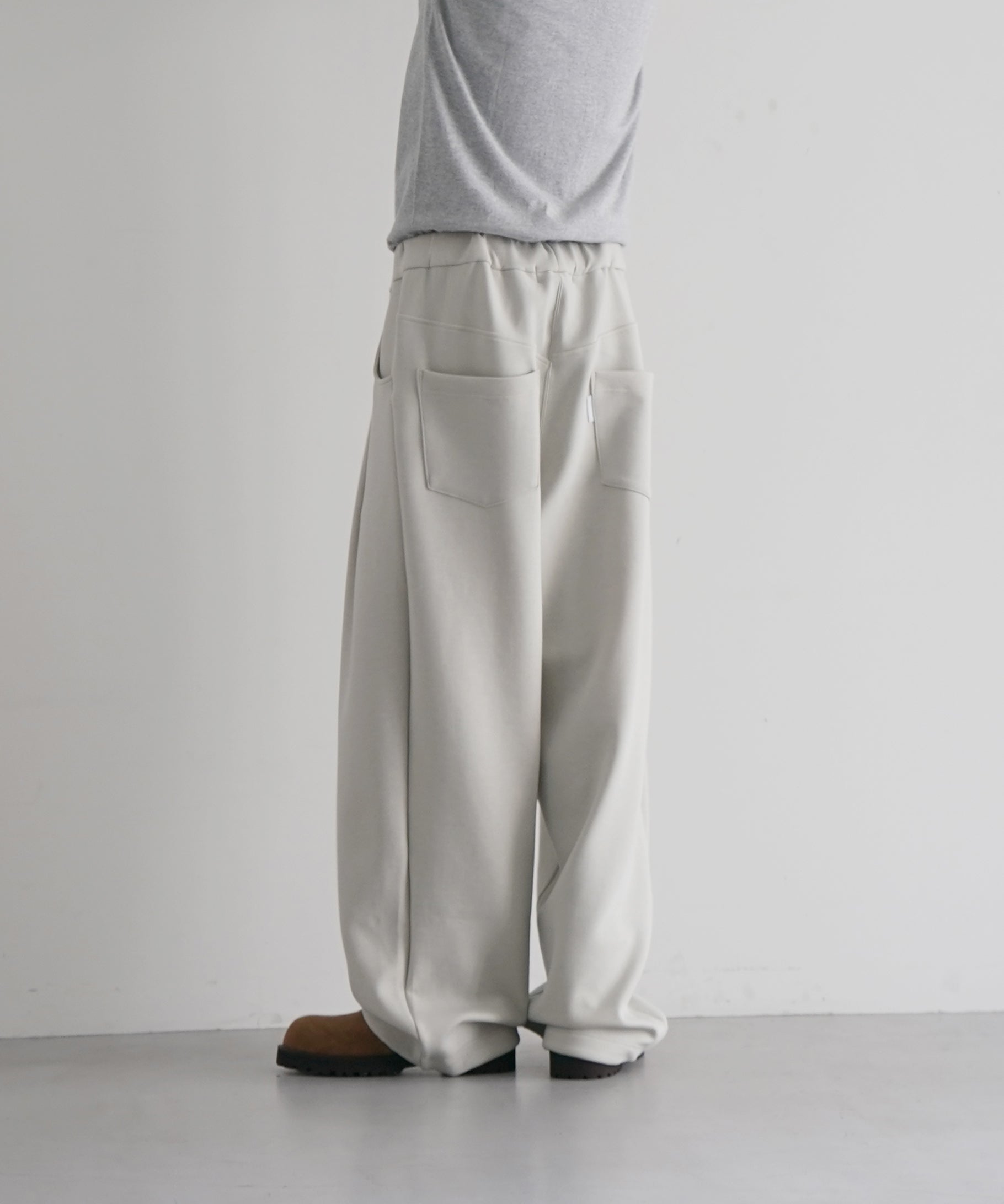 exclusive】NEONSIGN【ネオンサイン】Wide tech slacks 