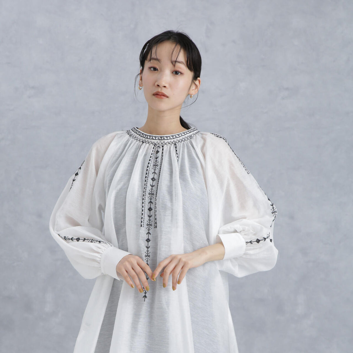 刺繍 スモッキング ギャザー チュニック