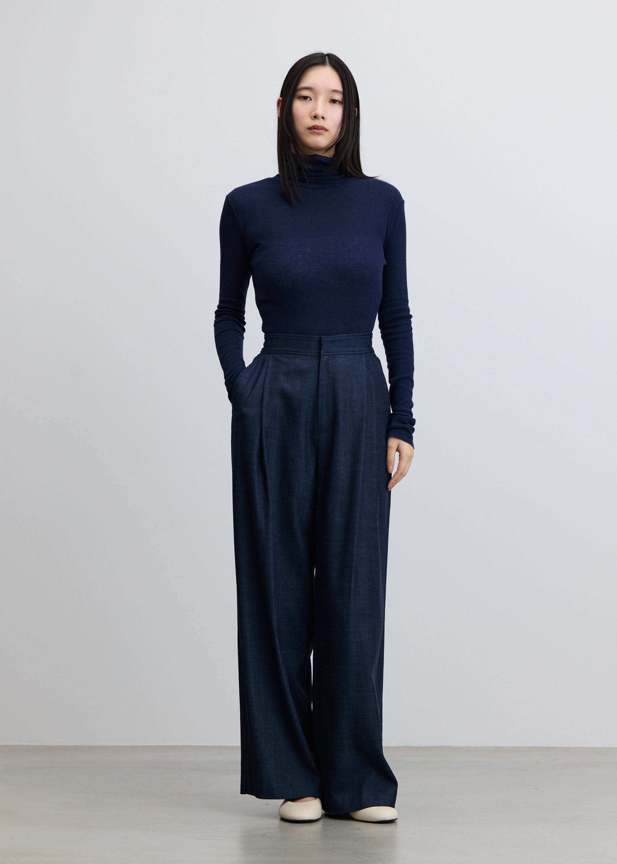 カシミヤ混タートルネックカットソー - SOÉJU online store｜上質な