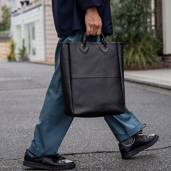 Shrink - 2way Tote Bag - M｜SLOW – スロウ 公式ECサイト | 革製の
